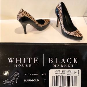 White House Black Market 4 1/2 Heels